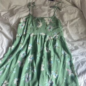 Juniors SO green floral dress,